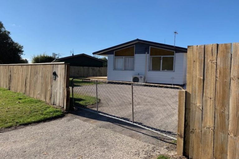 Photo of property in 35 Tania Crescent, Western Heights, Rotorua, 3015
