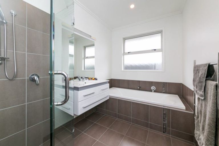 Photo of property in 29 Greenlea Place, Frimley, Hastings, 4120