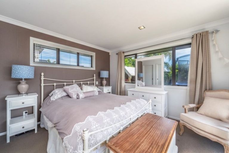 Photo of property in 5 Grenache Place, Rototuna, Hamilton, 3210