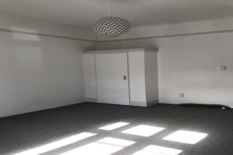 Photo of property in 119 Wallace Street, Mount Cook, Wellington, 6021