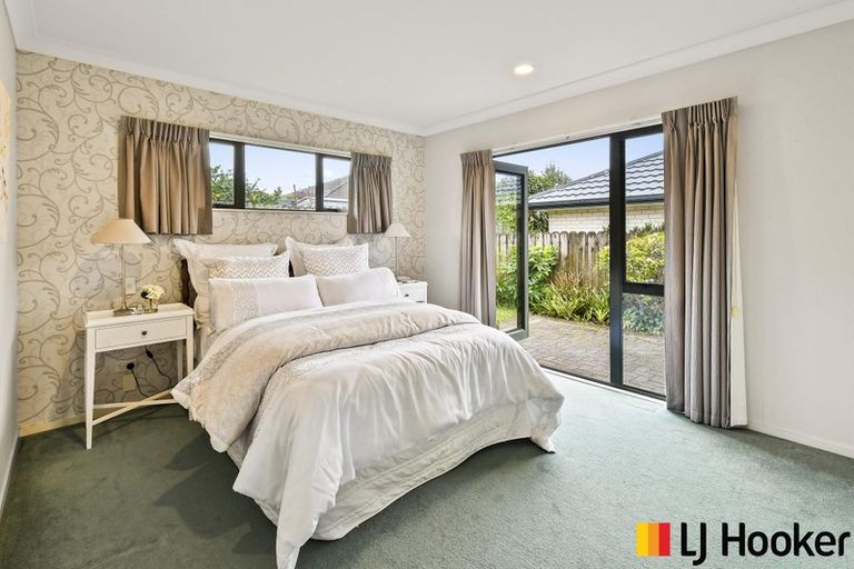 Photo of property in 2a Dan Bryant Place, Pukekohe, 2120