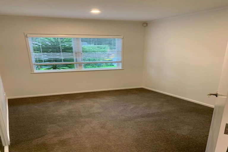Photo of property in 1/85 Eskdale Road, Birkdale, Auckland, 0626