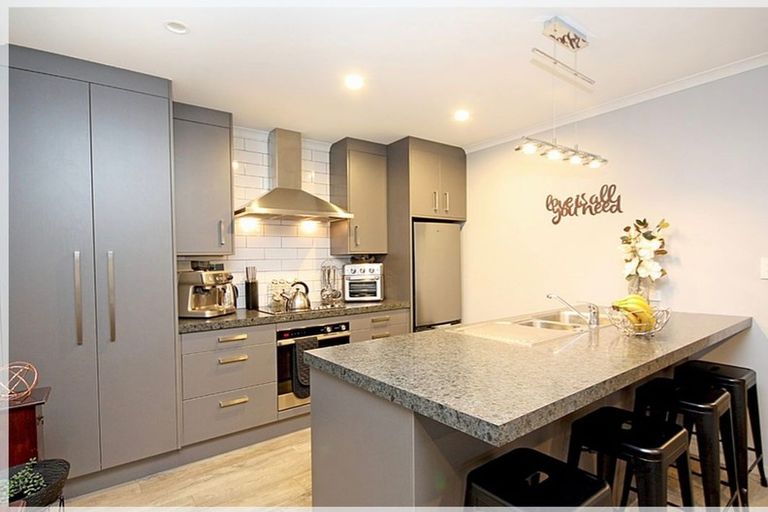 Photo of property in 15 Forbes Road, Foxton Beach, Foxton, 4815