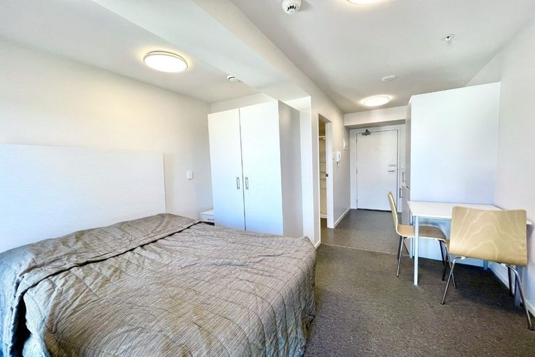 Photo of property in The Peak Apartments, 1001/170 Taranaki Street, Te Aro, Wellington, 6011