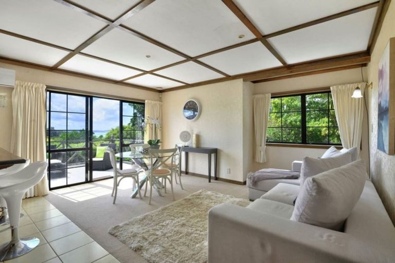 Photo of property in 58 Cockle Bay Road, Cockle Bay, Auckland, 2014