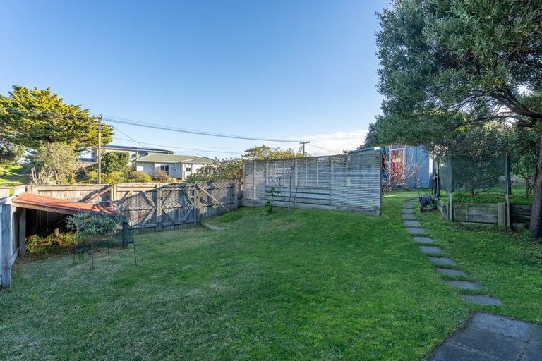 Photo of property in 50 Moana Street, Otaki Beach, Otaki, 5512