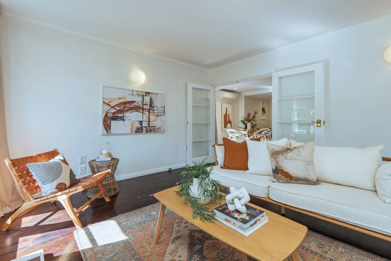 Photo of property in 162 Victoria Avenue, Hokowhitu, Palmerston North, 4410