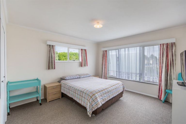 Photo of property in 218a Kennedy Road, Onekawa, Napier, 4110