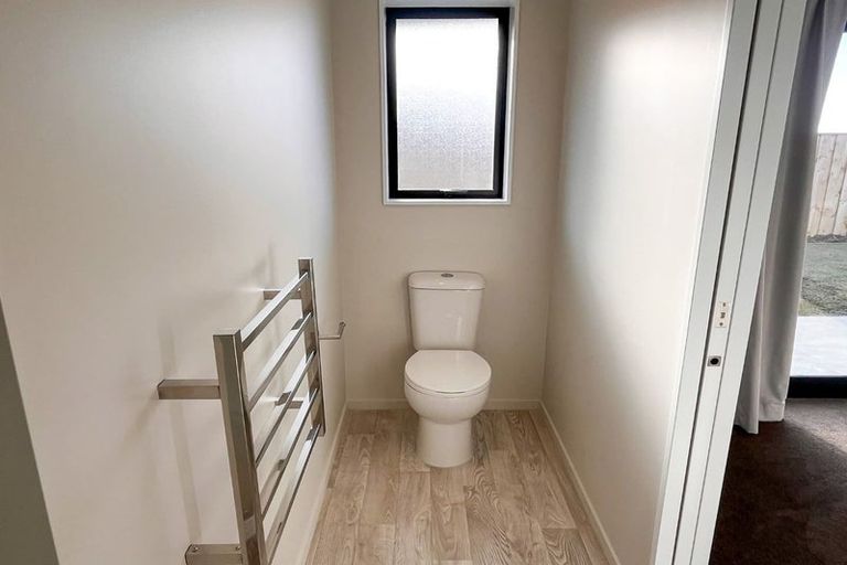 Photo of property in 22 Bob Reid Crescent, Darfield, 7571