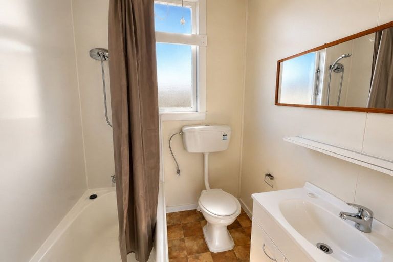 Photo of property in 285 Fitzherbert Avenue, West End, Palmerston North, 4410