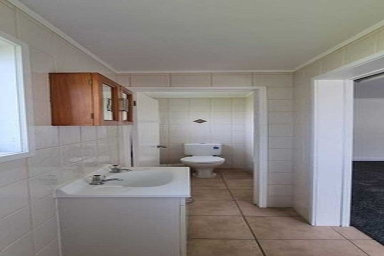 Photo of property in 43b Swann Beach Road, Stanmore Bay, Whangaparaoa, 0932