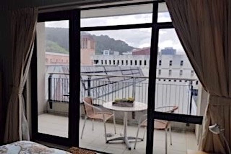 Photo of property in Kate Sheppard Apartments, 7d/42 Molesworth Street, Thorndon, Wellington, 6011