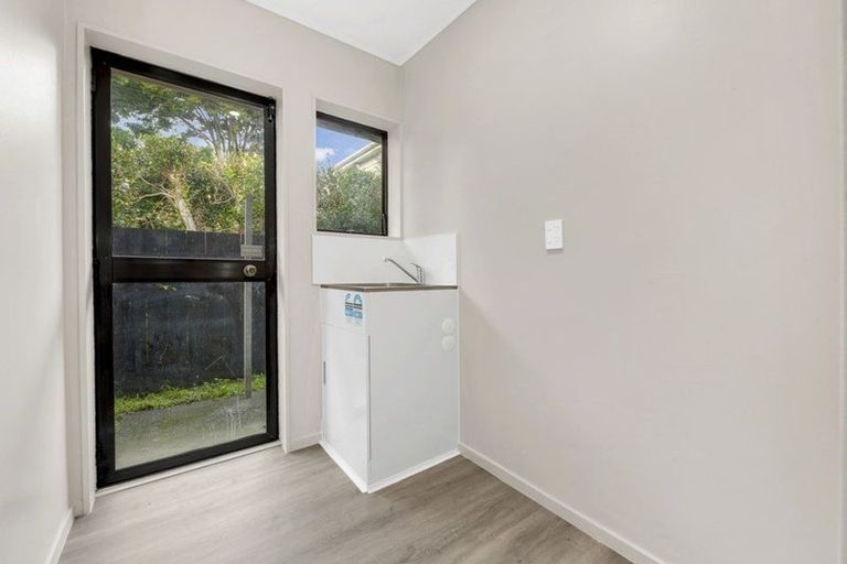 Photo of property in 1/3 Kelvin Road, Papakura, 2110