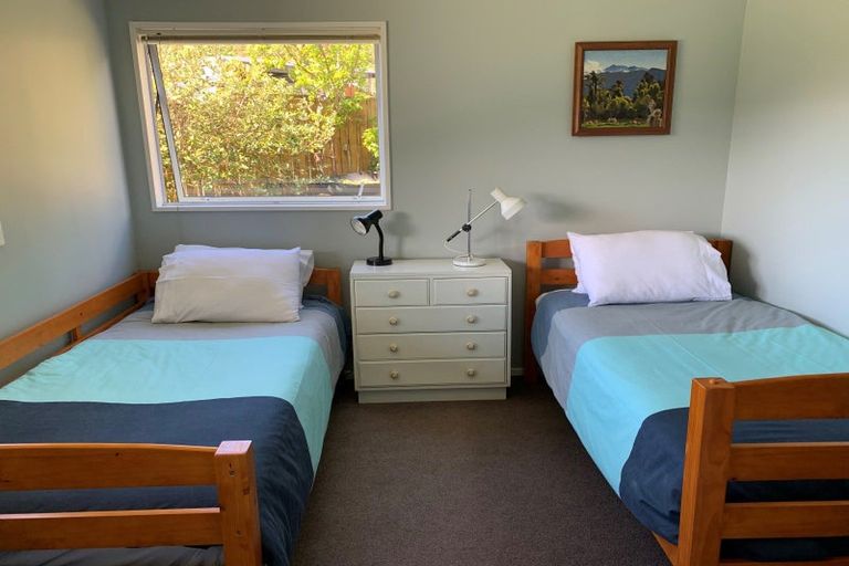 Photo of property in 1 Matai Place, Waikawa, Picton, 7220