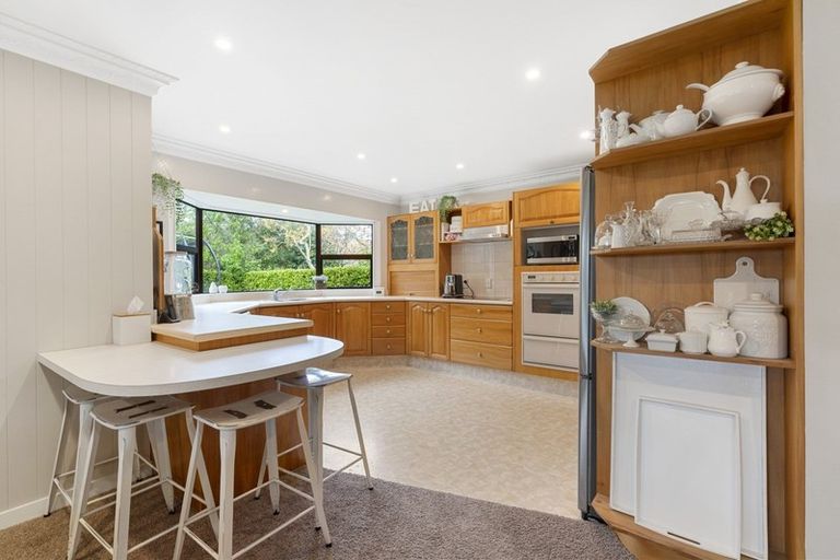 Photo of property in 14 Hanmer Place, Highbury, Palmerston North, 4412