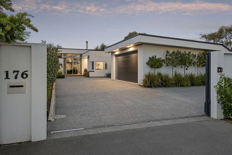 Photo of property in 176 Idris Road, Strowan, Christchurch, 8052