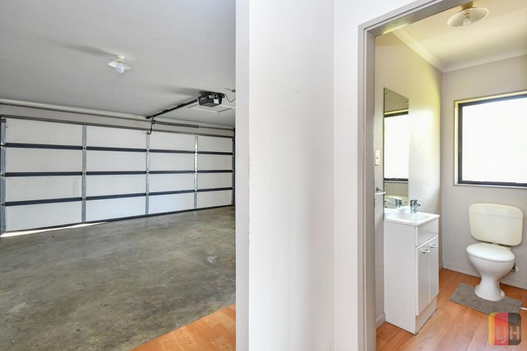 Photo of property in 34 Milson Drive, Papakura, 2110