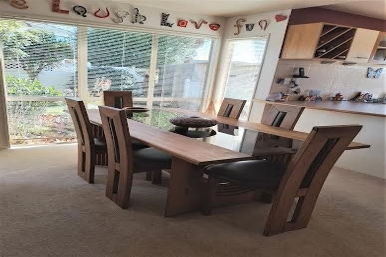 Photo of property in 10 Timandra Place, Te Kamo, Whangarei, 0112