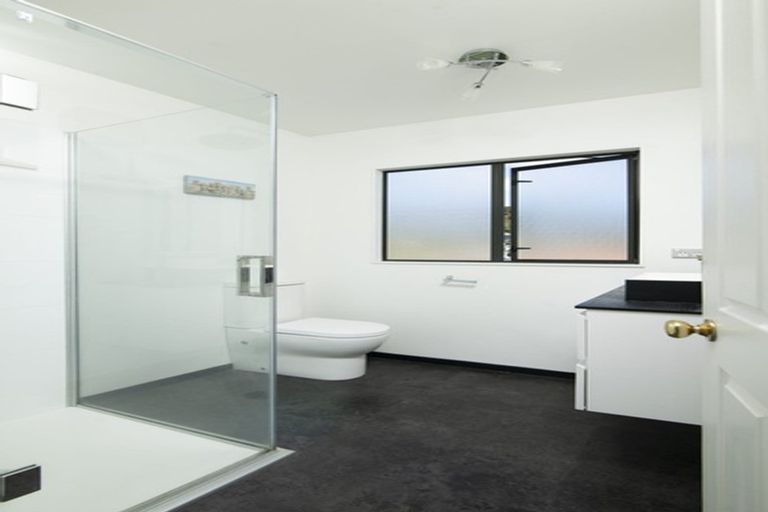 Photo of property in 71a Moana View Road, Waikawa, Picton, 7220