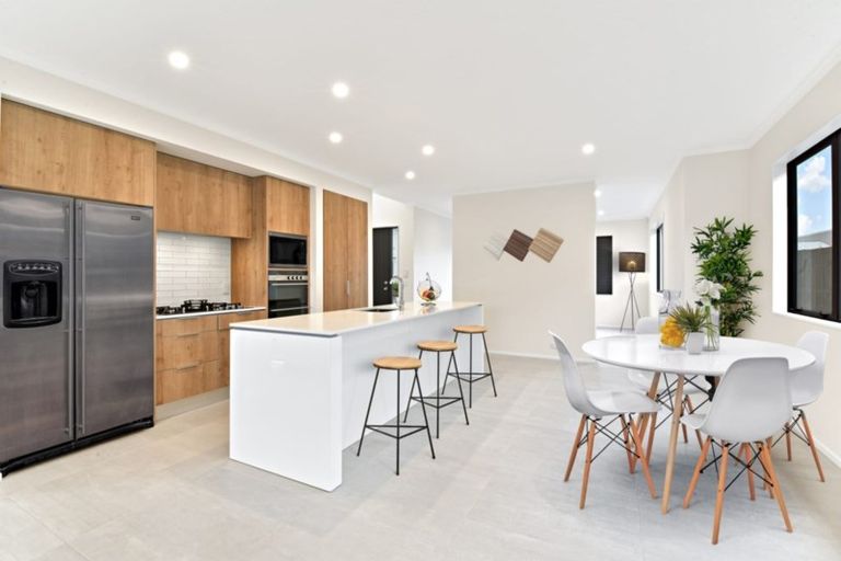 Photo of property in 9 Kainga Lane, Whenuapai, Auckland, 0618