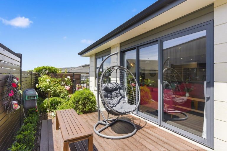 Photo of property in 19 Taranui Way, Paraparaumu Beach, Paraparaumu, 5032