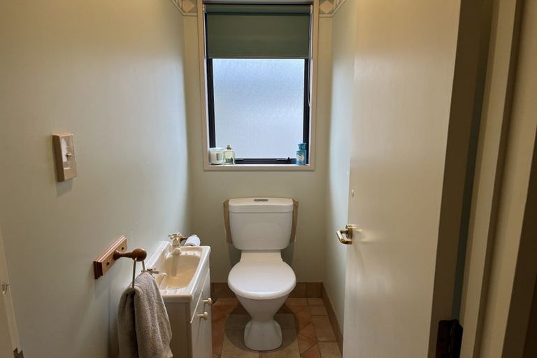 Photo of property in 39 Abby Road, Fitzherbert, Palmerston North, 4410