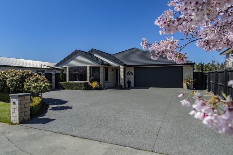 Photo of property in 42 Allison Crescent, Kaiapoi, 7630