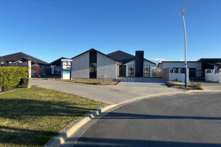 Photo of property in 53 Cotula Way, Papamoa Beach, Papamoa, 3118