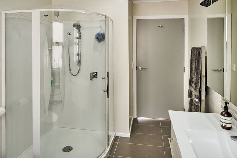 Photo of property in 147 Navigation Drive, Whitby, Porirua, 5024