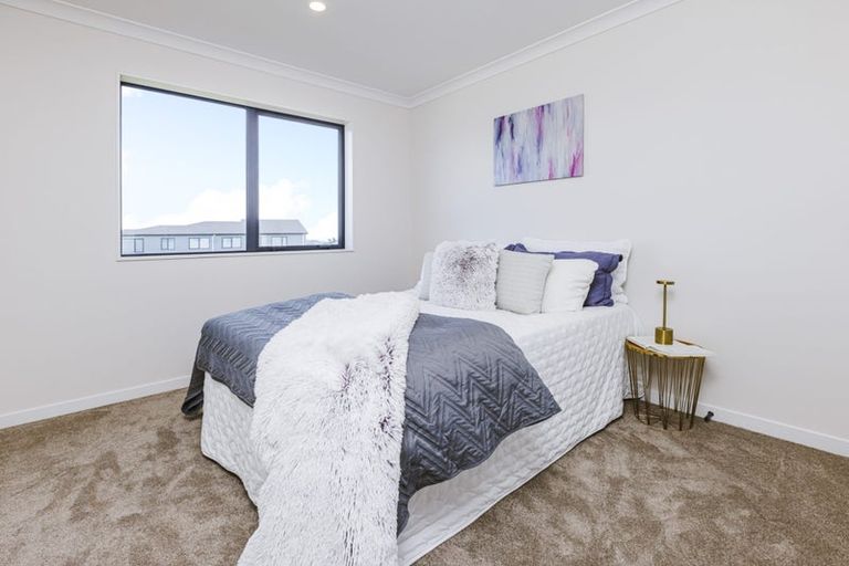 Photo of property in 16 Rathfarnham Road, Flat Bush, Auckland, 2019