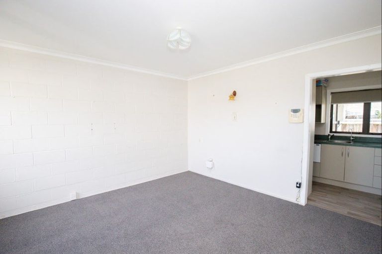 Photo of property in 2/3 Paul Drive, Ngatea, 3503