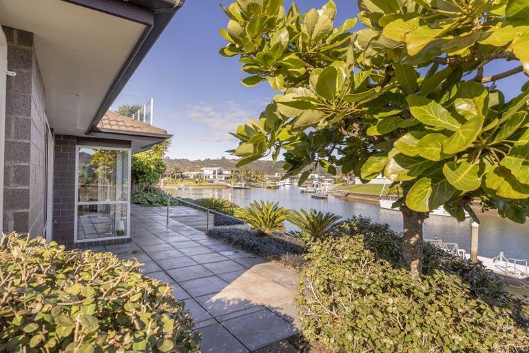 Photo of property in 19 Aquila Drive, Whitianga, 3510