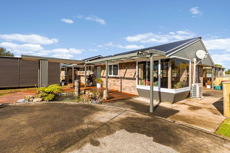 Photo of property in 7b Beach Road, Omata, New Plymouth, 4374