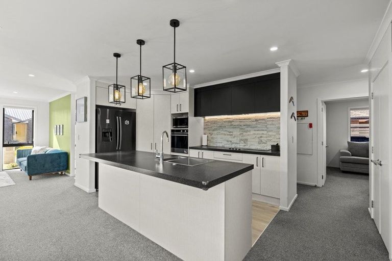 Photo of property in 5 Gallantry Lane, Halswell, Christchurch, 8025