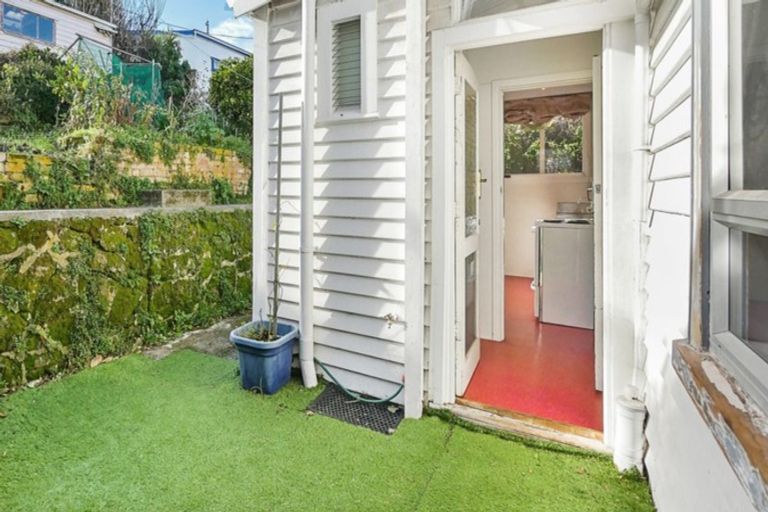 Photo of property in 30 Winchester Street, Lyttelton, 8082