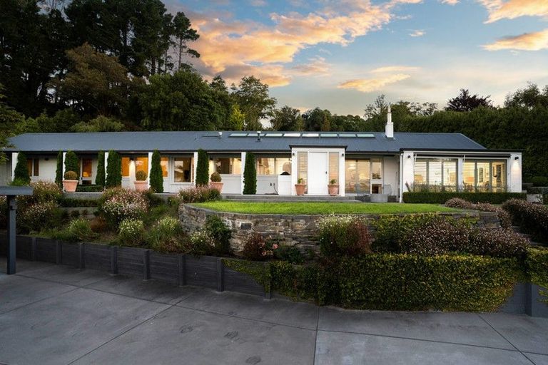 Photo of property in 849 Cashmere Road, Halswell, Christchurch, 8025