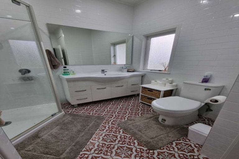 Photo of property in 210 Amreins Road, Taupaki, Henderson, 0782