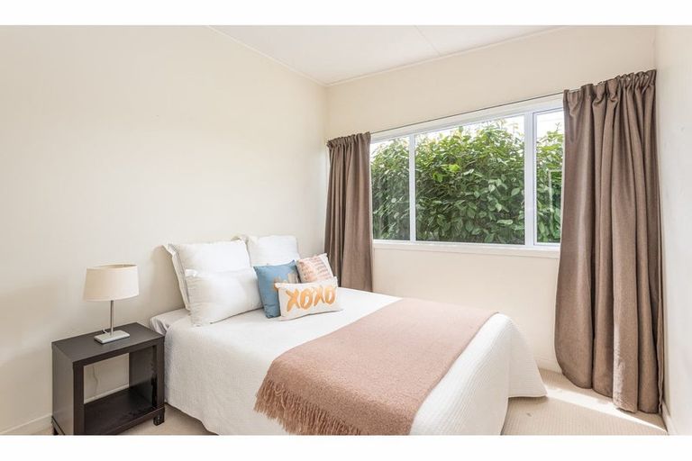 Photo of property in 15 Bronwyn Street, Mairehau, Christchurch, 8052