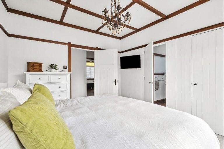 Photo of property in 72 Thornton Road, Cambridge, 3434