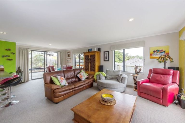 Photo of property in 21c Bonita Avenue, Stanmore Bay, Whangaparaoa, 0932