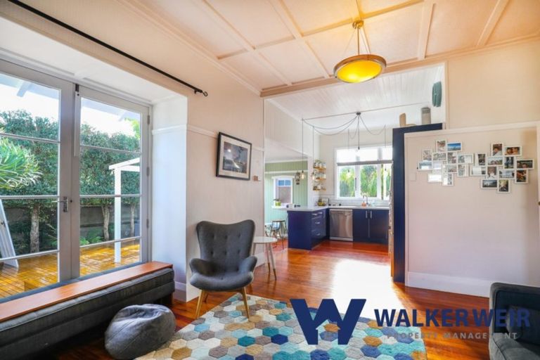 Photo of property in 6 Powell Street, Avondale, Auckland, 1026