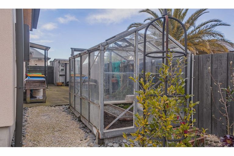 Photo of property in 1/223 Otipua Road, Highfield, Timaru, 7910