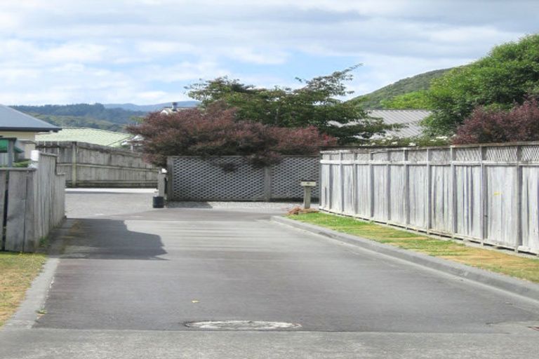 Photo of property in 8 Carlow Grove, Birchville, Upper Hutt, 5018