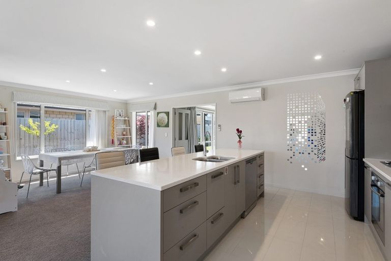 Photo of property in 36 Josephine Crescent, Aidanfield, Christchurch, 8025