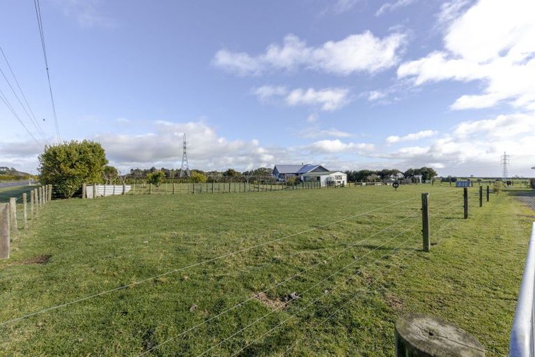 Photo of property in 153 Inland Road North, Tikorangi, Waitara, 4383