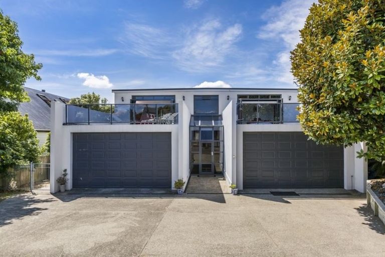 Photo of property in 1/1 Richmond Avenue, Northcote Point, Auckland, 0627