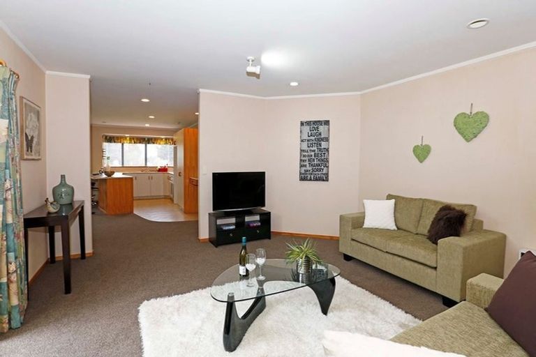 Photo of property in 22 Johnsview Terrace, Hillcrest, Hamilton, 3216