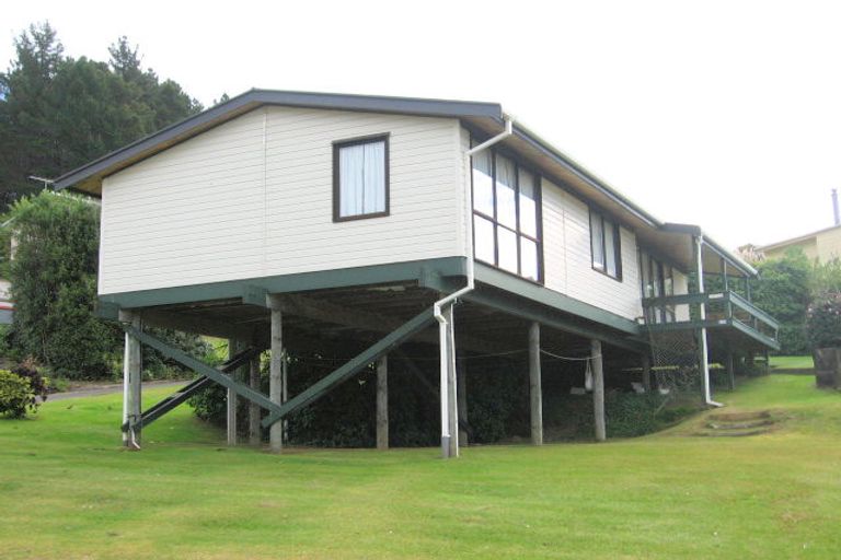 Photo of property in 218 Russell Bruce Place, Onemana, Whangamata, 3691