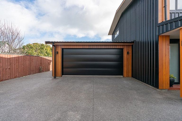 Photo of property in 129a Matatua Road, Raumati Beach, Paraparaumu, 5032