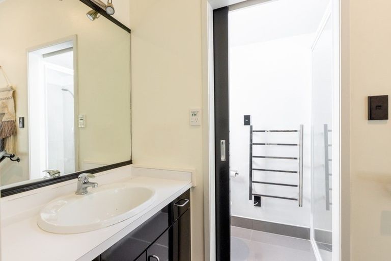 Photo of property in 73 Kopanga Road, Havelock North, 4130